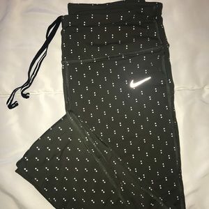 Nike leggings